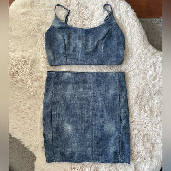 Faux Denim Skirt set - Picture 2 of 5